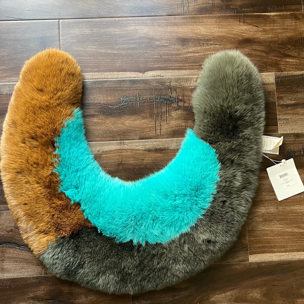 Diane Von Furstenberg Fox Fur Shawl Size One